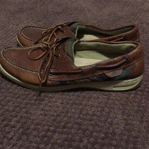 Sperry Top Sider Sz 9.5 brown leather with plaid